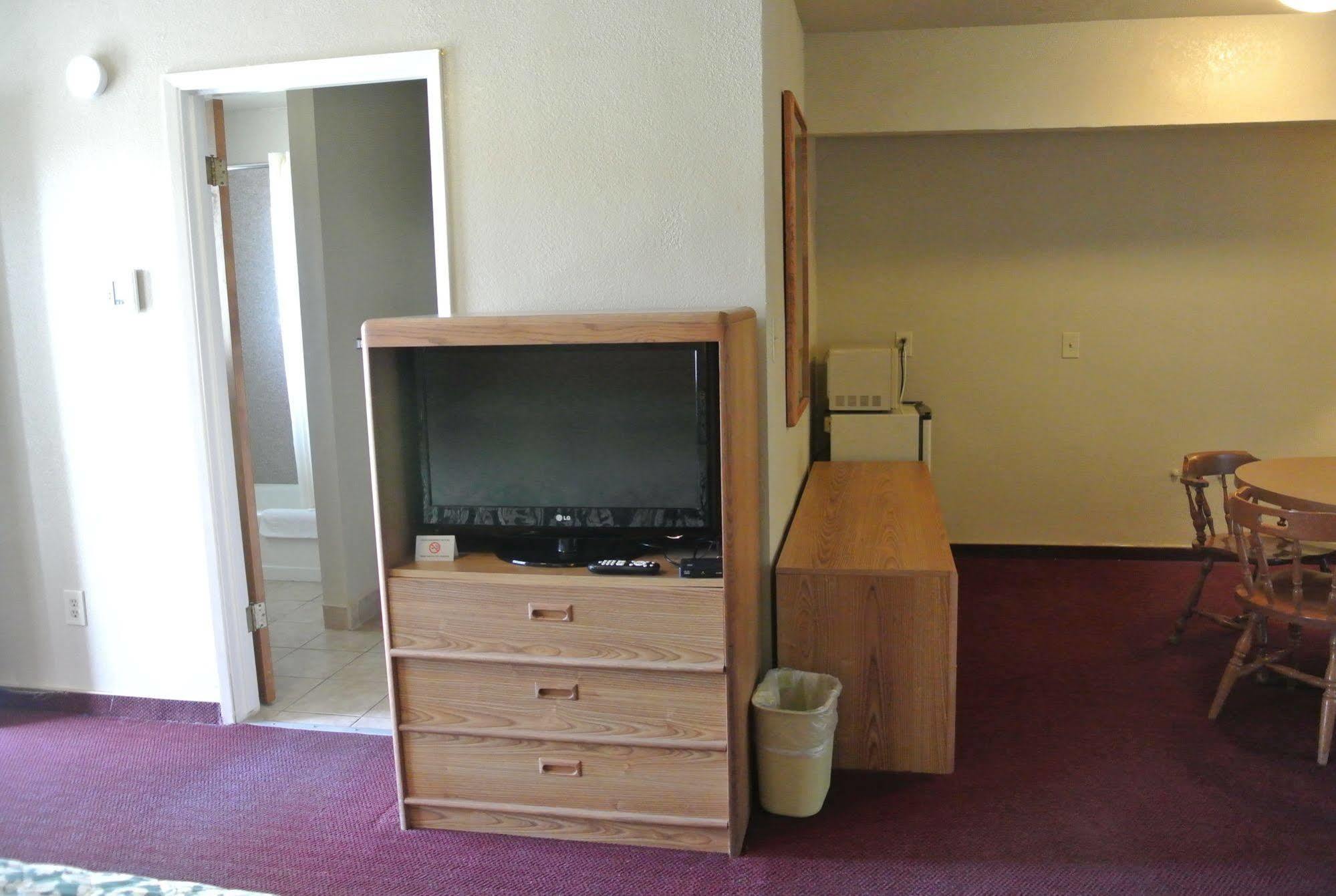 Vino Inn & Suites Atascadero Exteriör bild